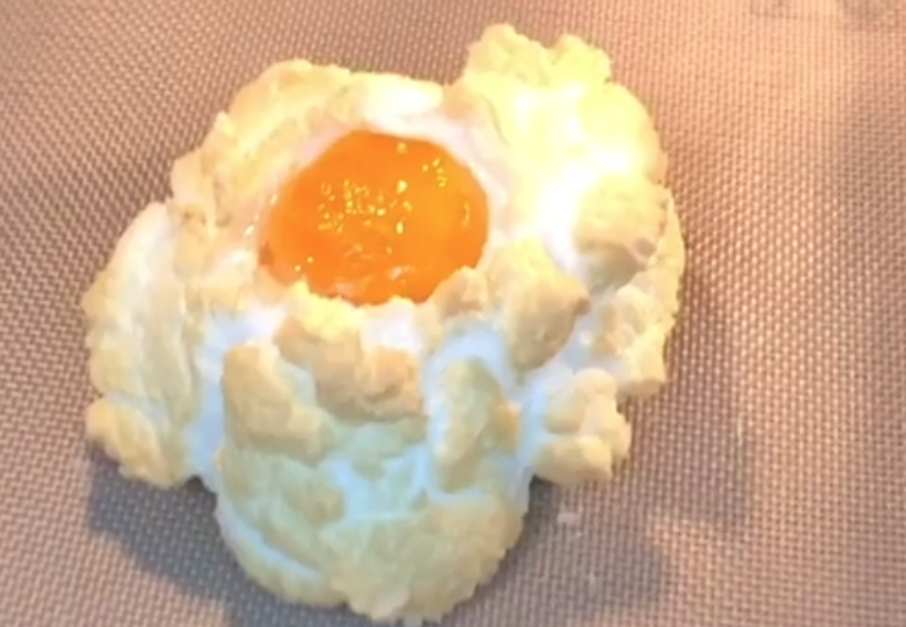 Huevos Nube